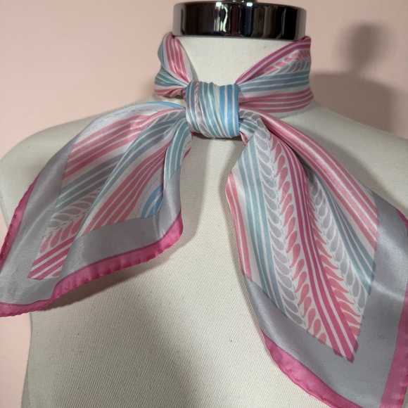 Vintage 1950 1960’s Cotton Candy Pastel Retro Stripe Hand rolled edges Scarf - Picture 7 of 16